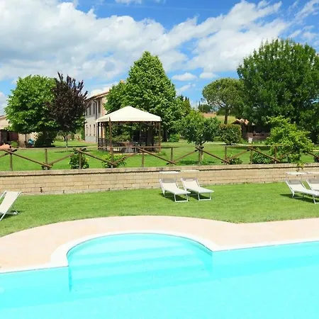 Sleeps 3 Pool Wifi Appartamento Trevinano