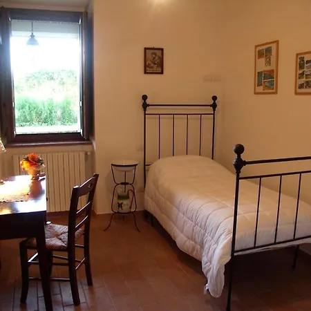 Appartamento Sleeps 3 Pool Wifi Trevinano